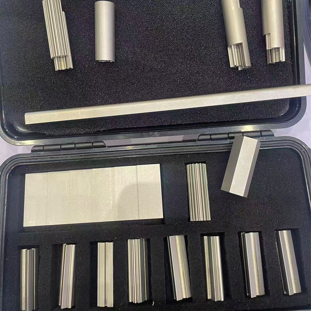 Medium-speed wire-cut EDM